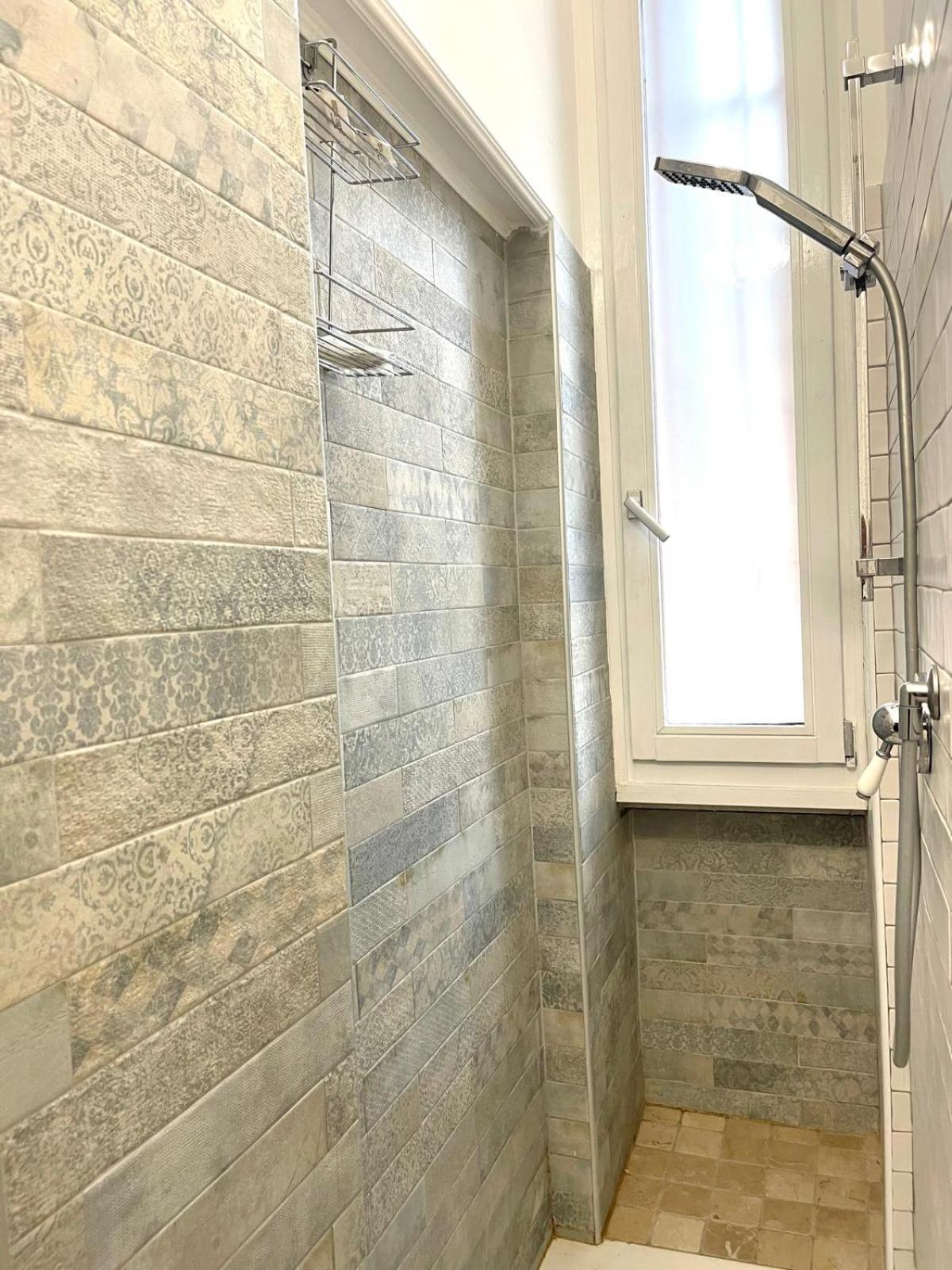 Stile Libero Guest House Торино Екстериор снимка